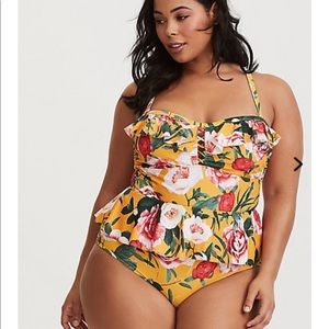 *Brand New* Torrid - One Piece Swimsuit • Size 4